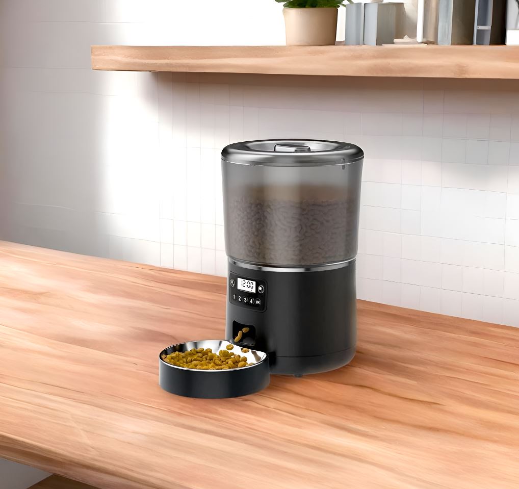 Distributeur de croquettes pour chat Automatique